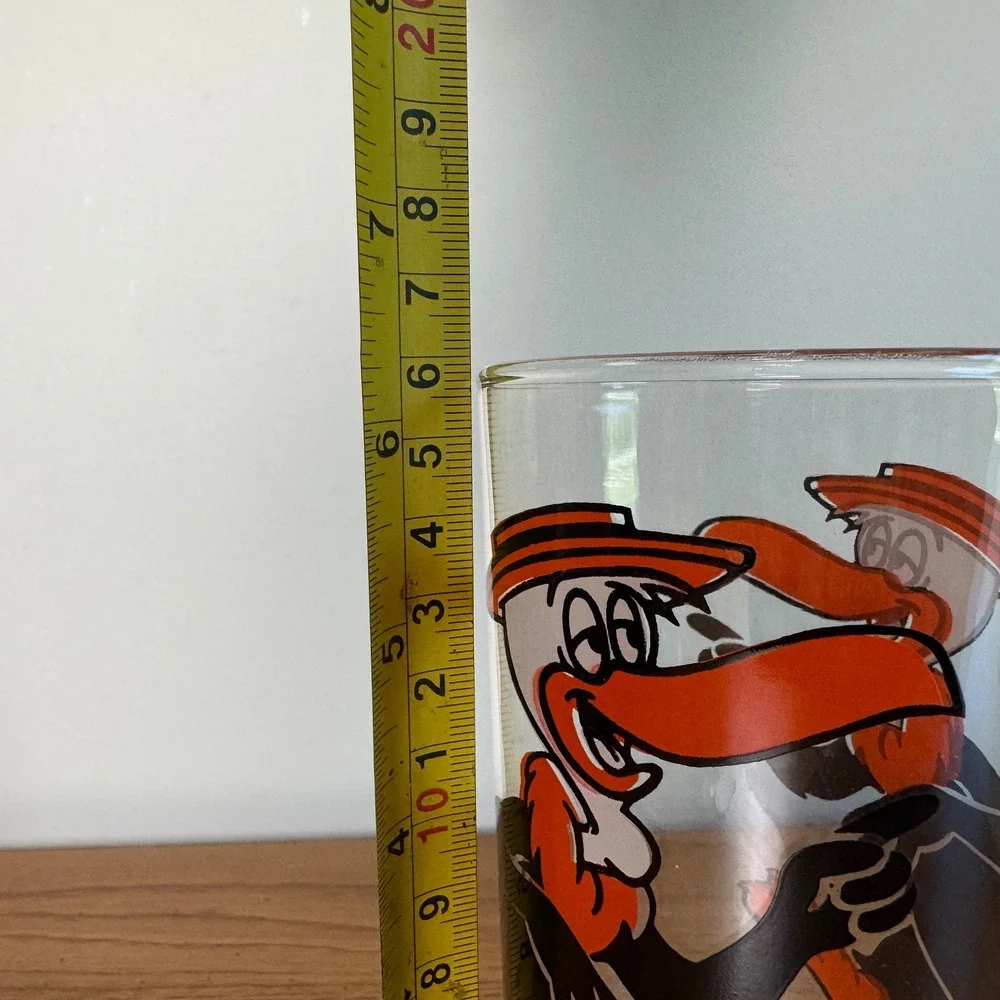 Vintage 1973 Pepsi Collector Series Beaky Buzzard Looney Tunes Glass Warner Bros